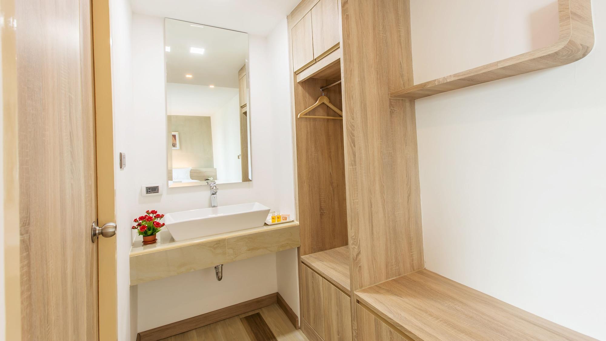 B2 Ubon Premier Hotel Ubon Ratchathani Εξωτερικό φωτογραφία