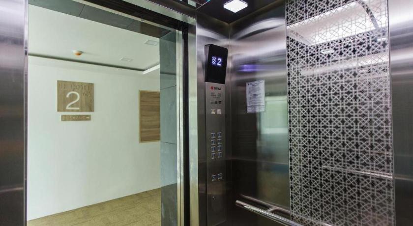 B2 Ubon Premier Hotel Ubon Ratchathani Εξωτερικό φωτογραφία