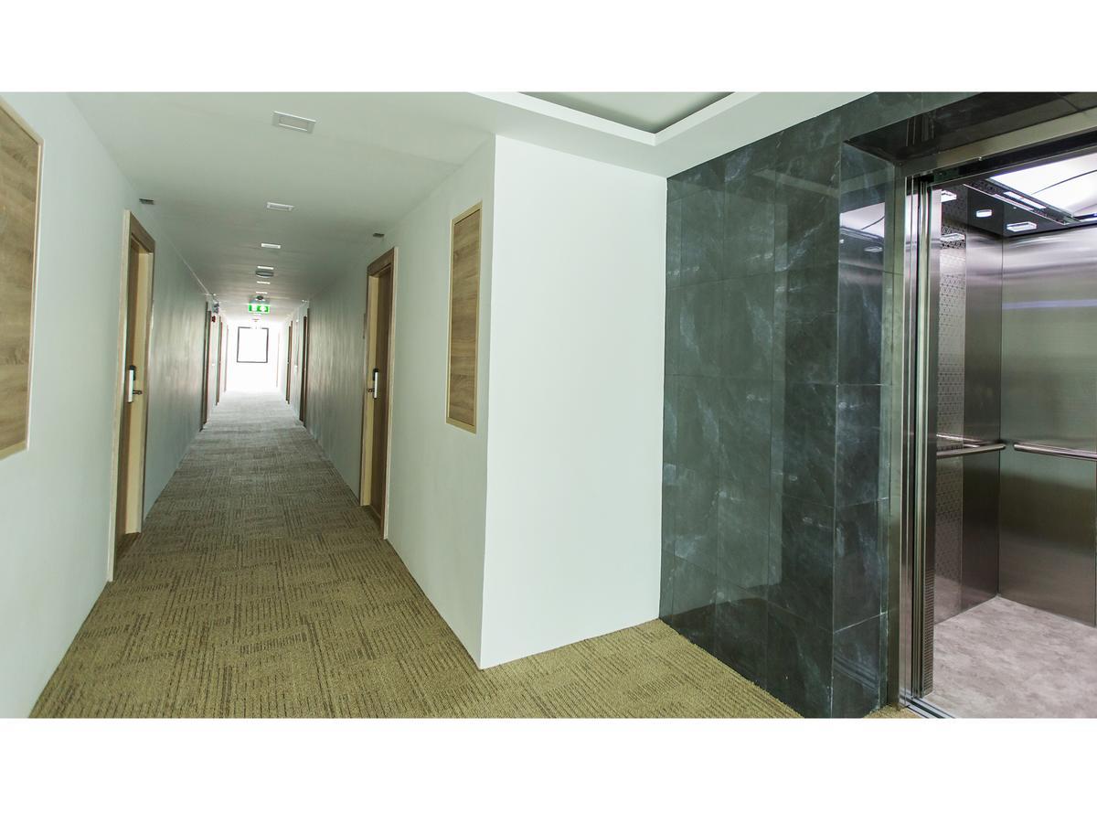 B2 Ubon Premier Hotel Ubon Ratchathani Εξωτερικό φωτογραφία